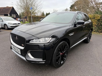 Used Jaguar F-Pace 2016 for sale - 77234028: Photo