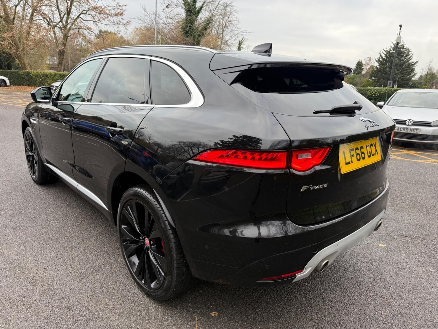 Used Jaguar F-Pace for sale - 77234028: Photo 4