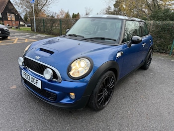 MINI - Hatch