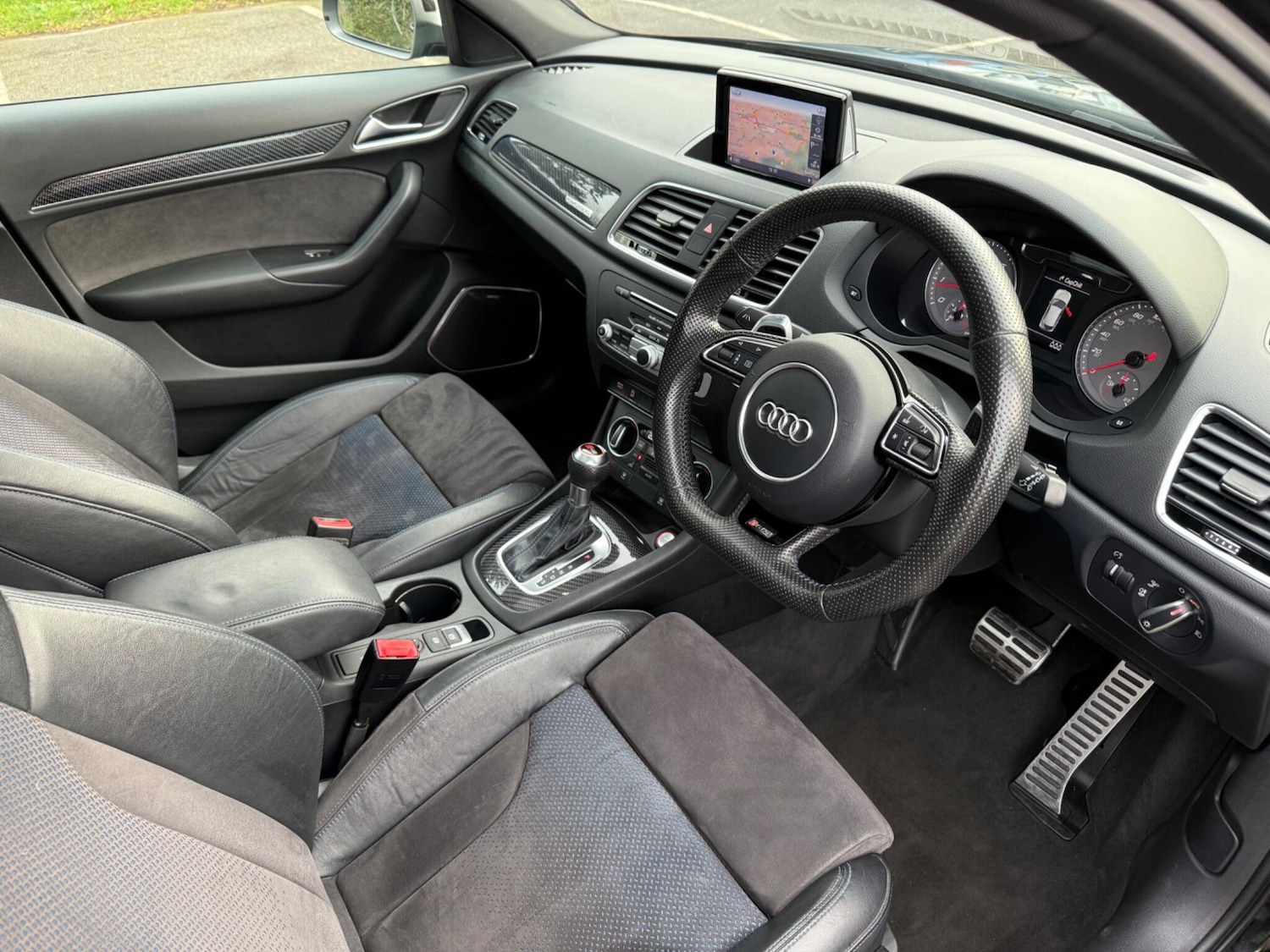 Used Audi RS Q3 2016 for sale - 78029055: Photo 11