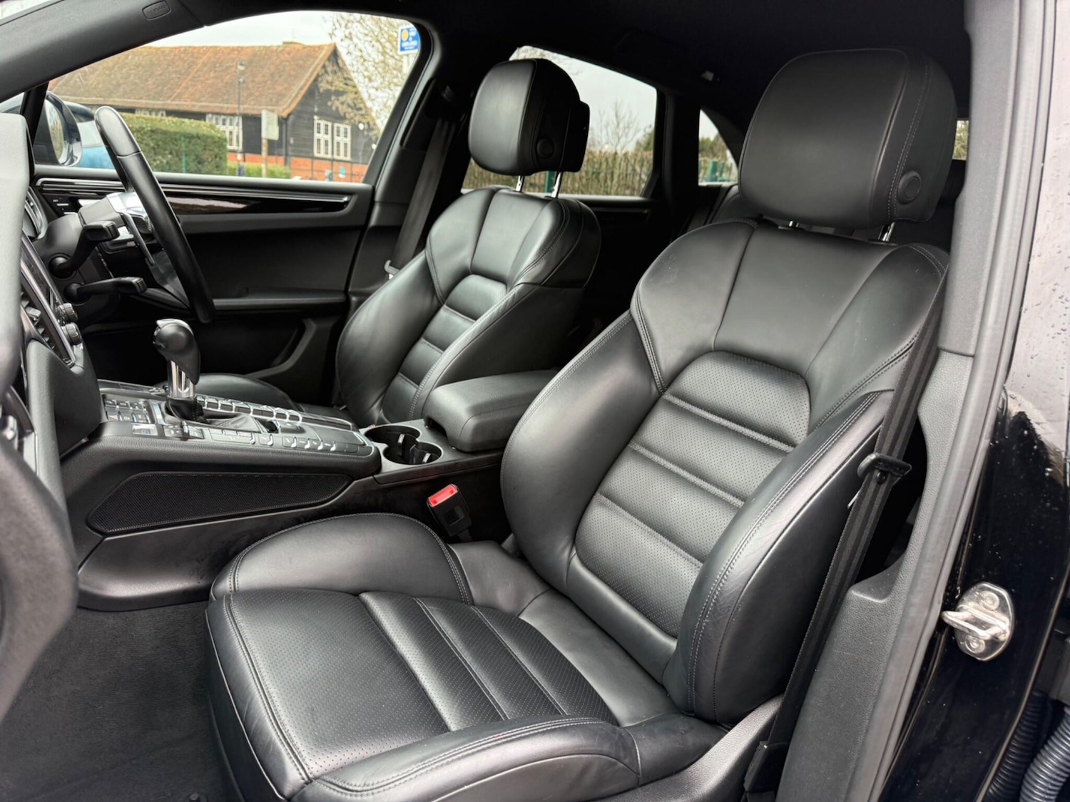 Used Porsche Macan 2017 for sale - 77608018: Photo 13