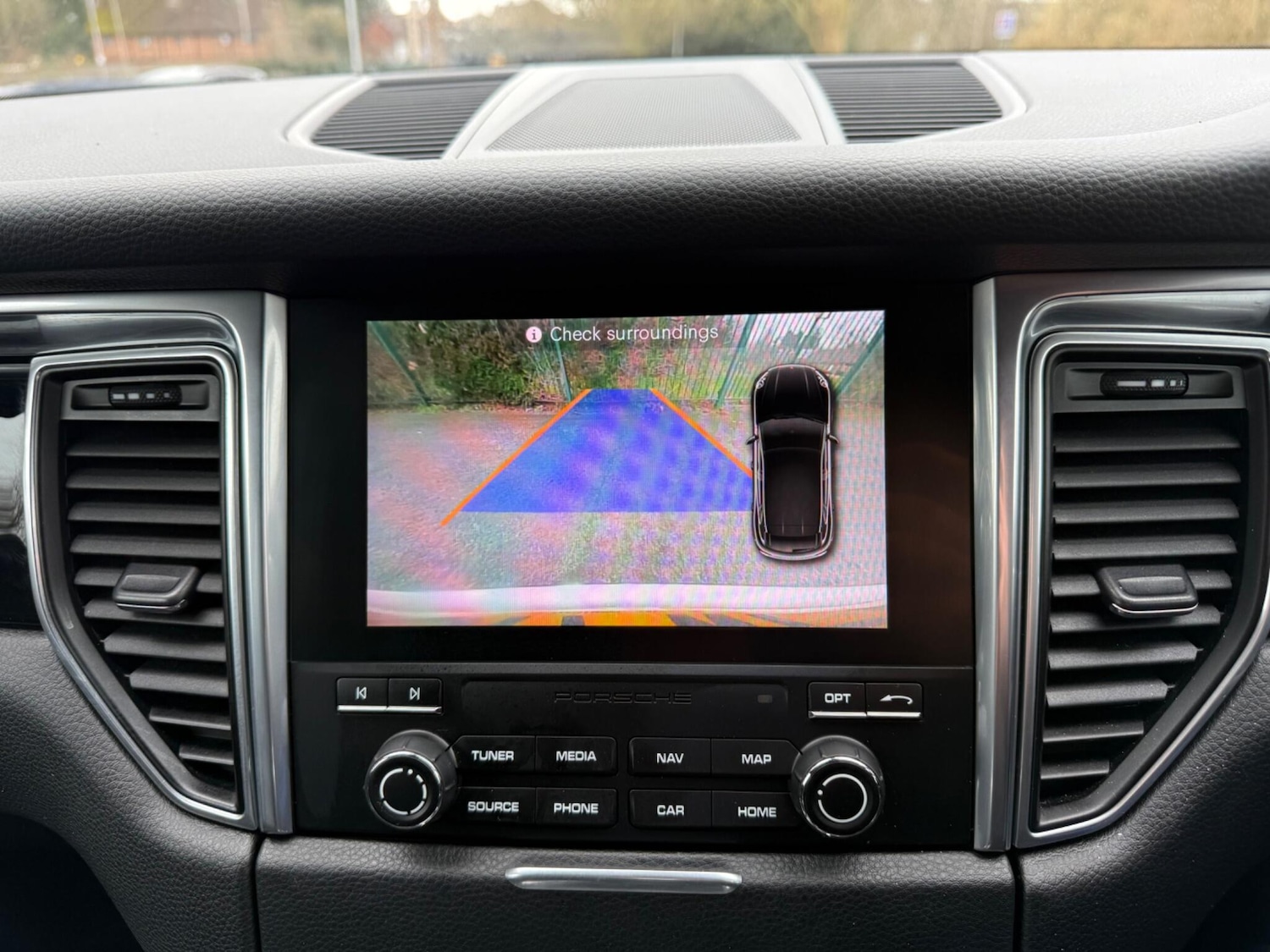 Used Porsche Macan 2017 for sale - 77608018: Photo 18