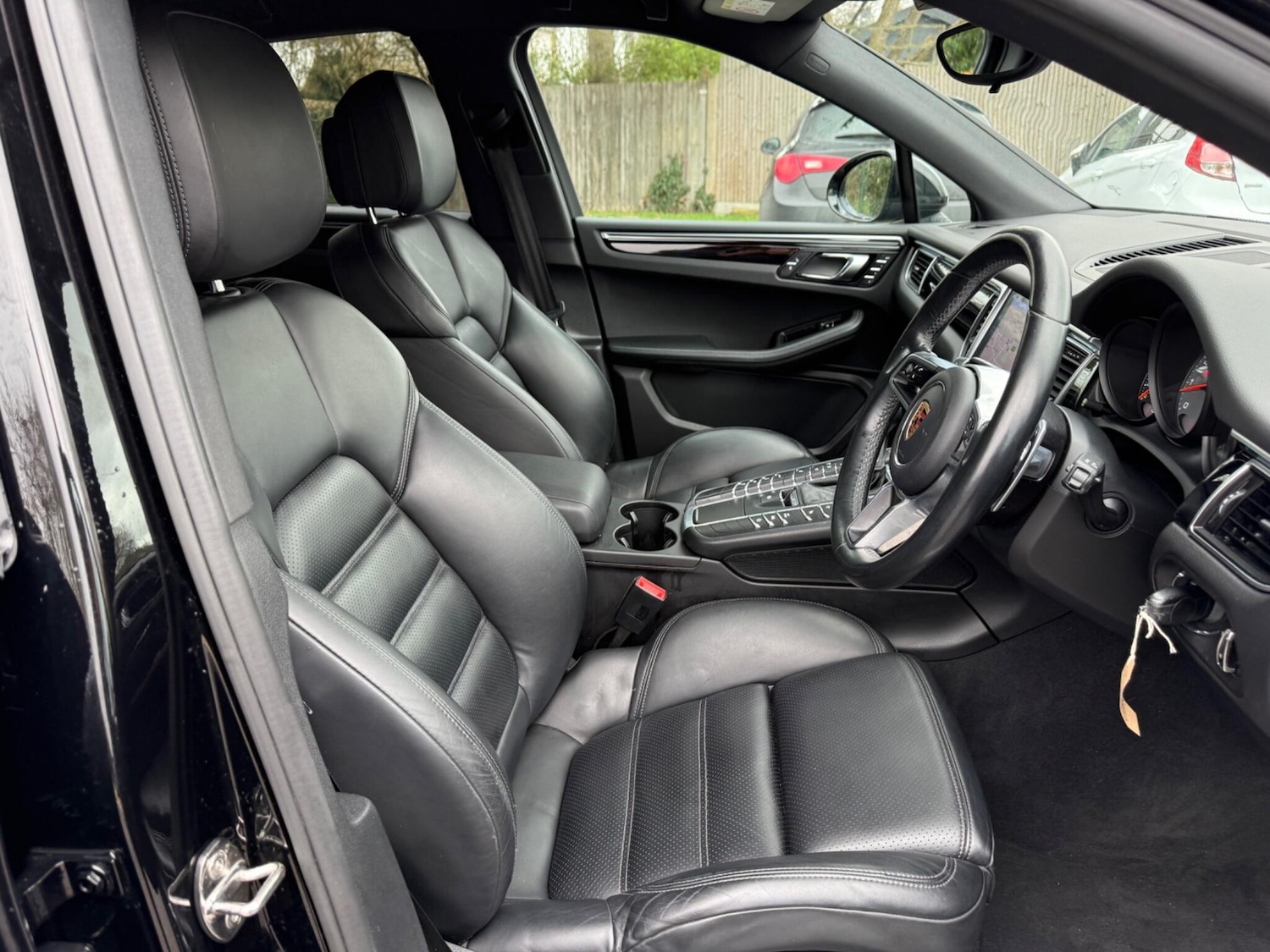 Used Porsche Macan 2017 for sale - 77608018: Photo 9