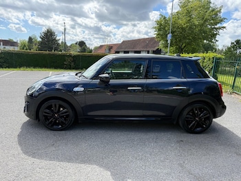 Used MINI Hatch 2020 for sale - 78829341: Photo