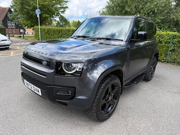 Used Land Rover Defender 2023 for sale - 78932128: Photo