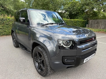 Used Land Rover Defender 2023 for sale - 78932128: Photo