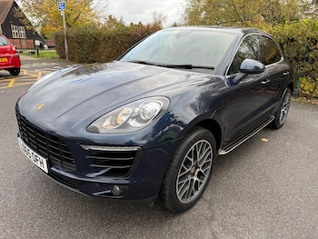 Porsche - Macan