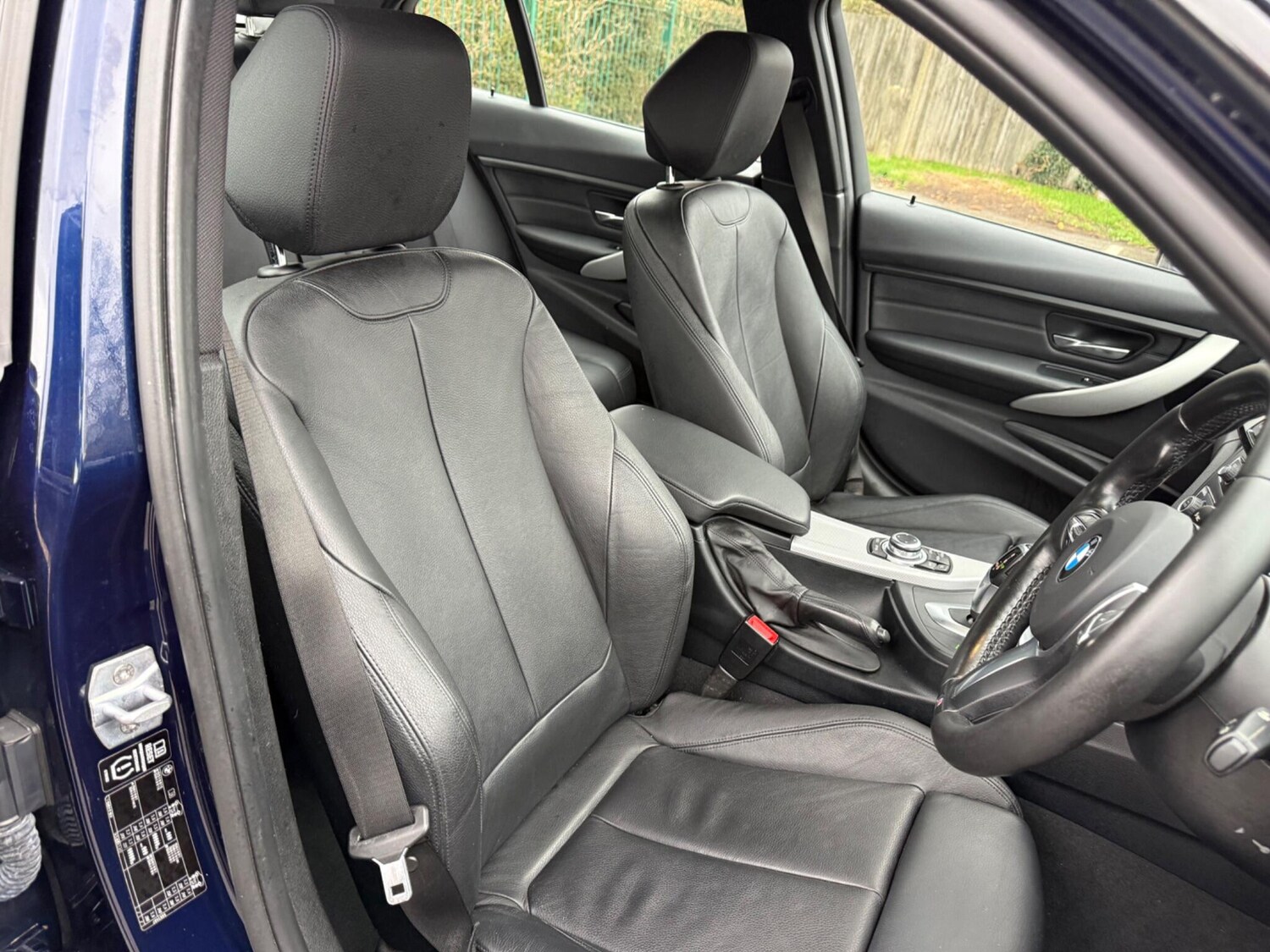 Used BMW 3 Series 2014 for sale - 77620382: Photo 10