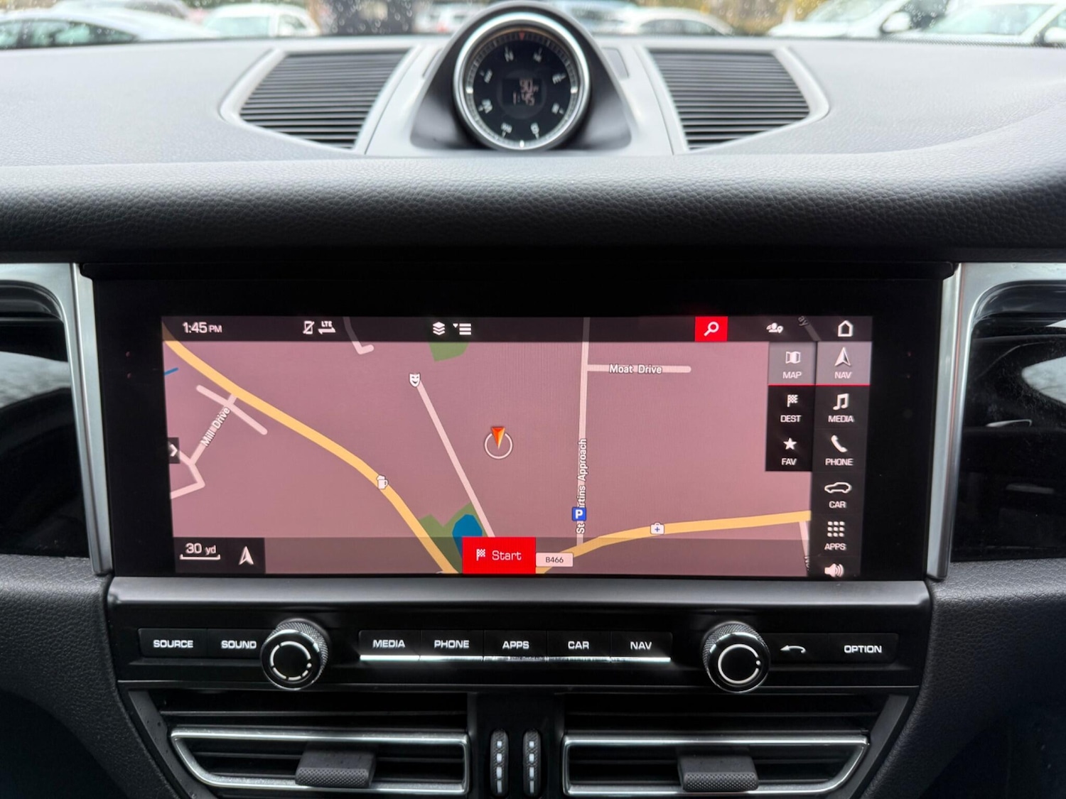 Used Porsche Macan 2020 for sale - 76792430: Photo 18