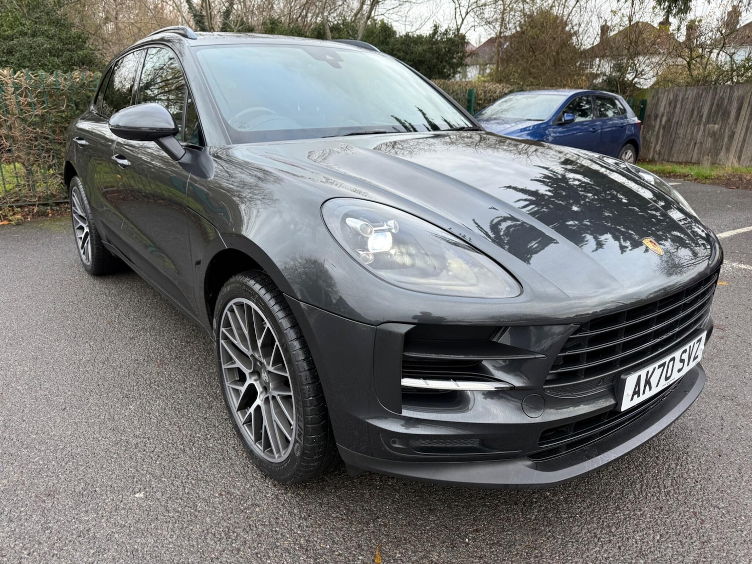 Used Porsche Macan 2020 for sale - 76792430: Photo 2