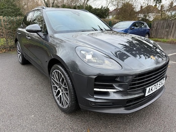 Used Porsche Macan 2020 for sale - 76792430: Photo