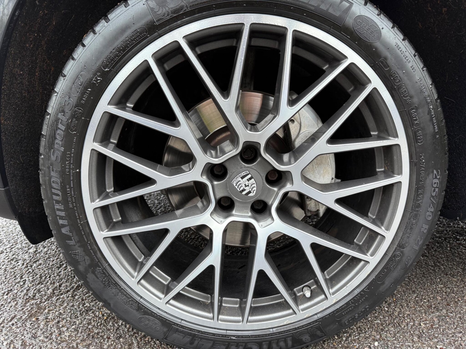 Used Porsche Macan 2020 for sale - 76792430: Photo 33