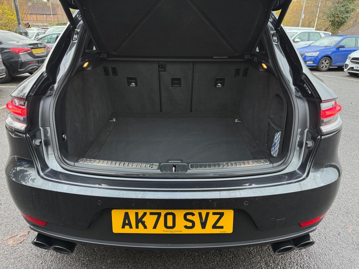 Used Porsche Macan 2020 for sale - 76792430: Photo 34