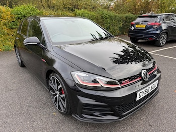 Used Volkswagen Golf 2018 for sale - 76274528: Photo