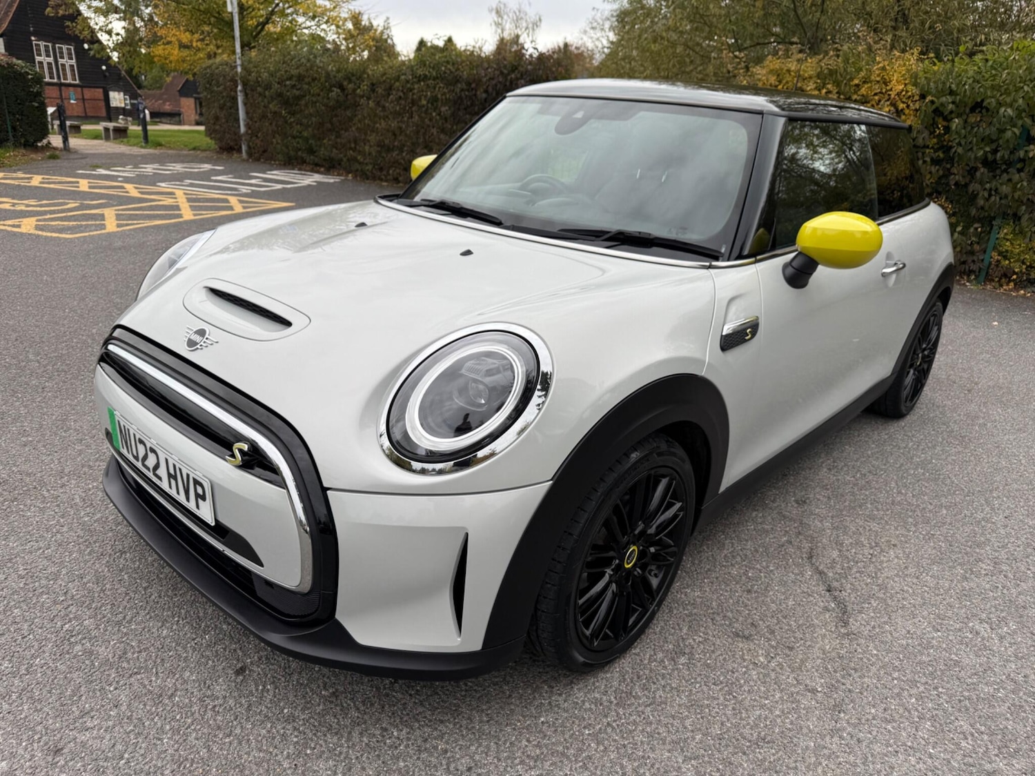 Used MINI Hatch 2022 for sale - 77312973: Photo 1