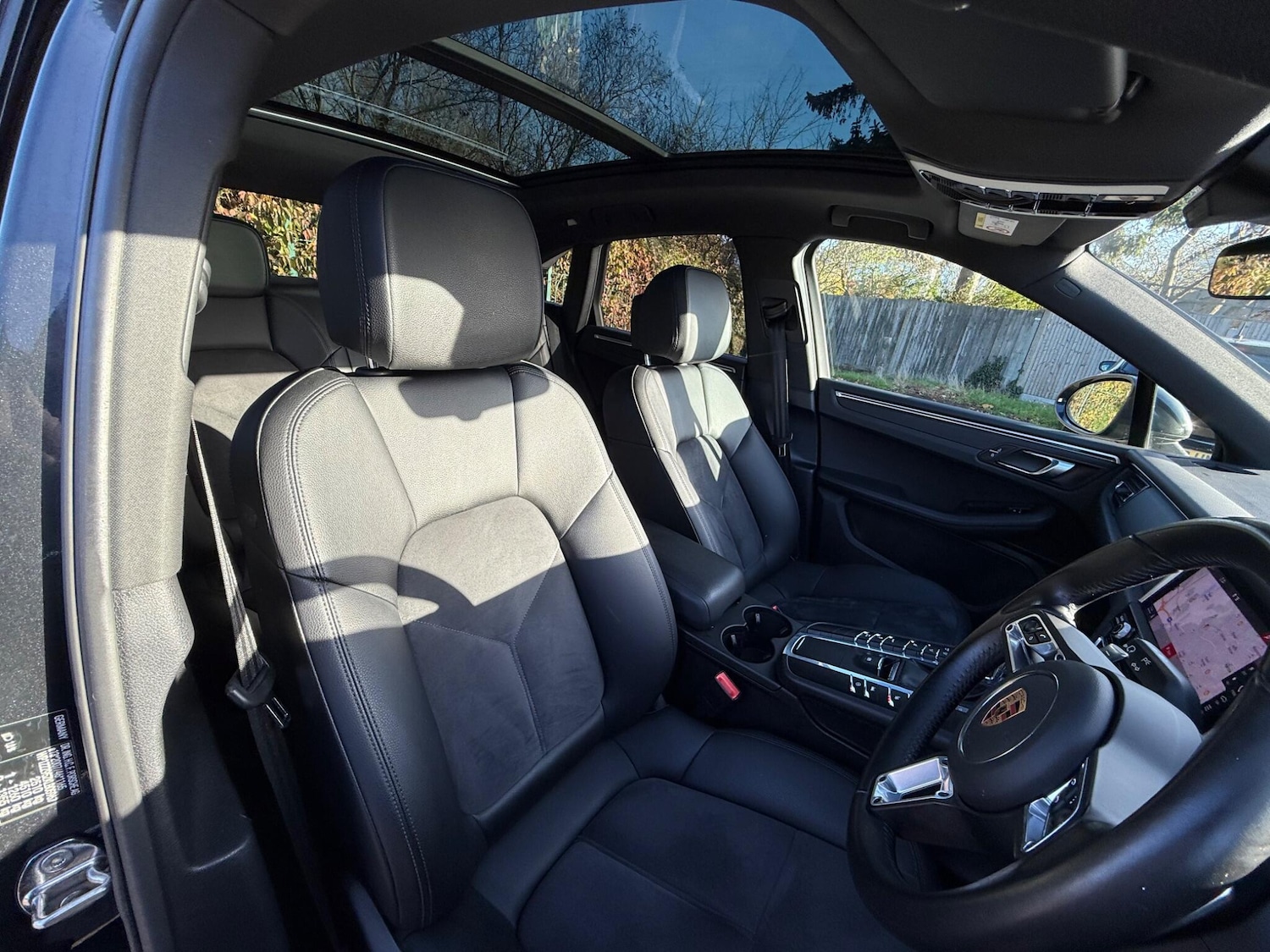 Used Porsche Macan 2018 for sale - 76641660: Photo 10