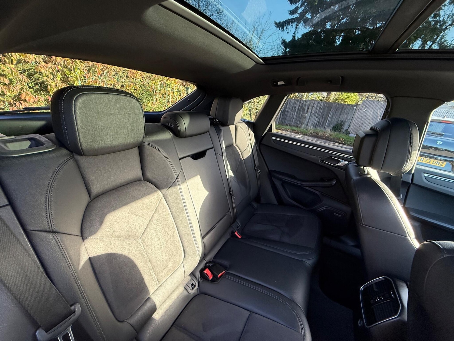 Used Porsche Macan 2018 for sale - 76641660: Photo 18