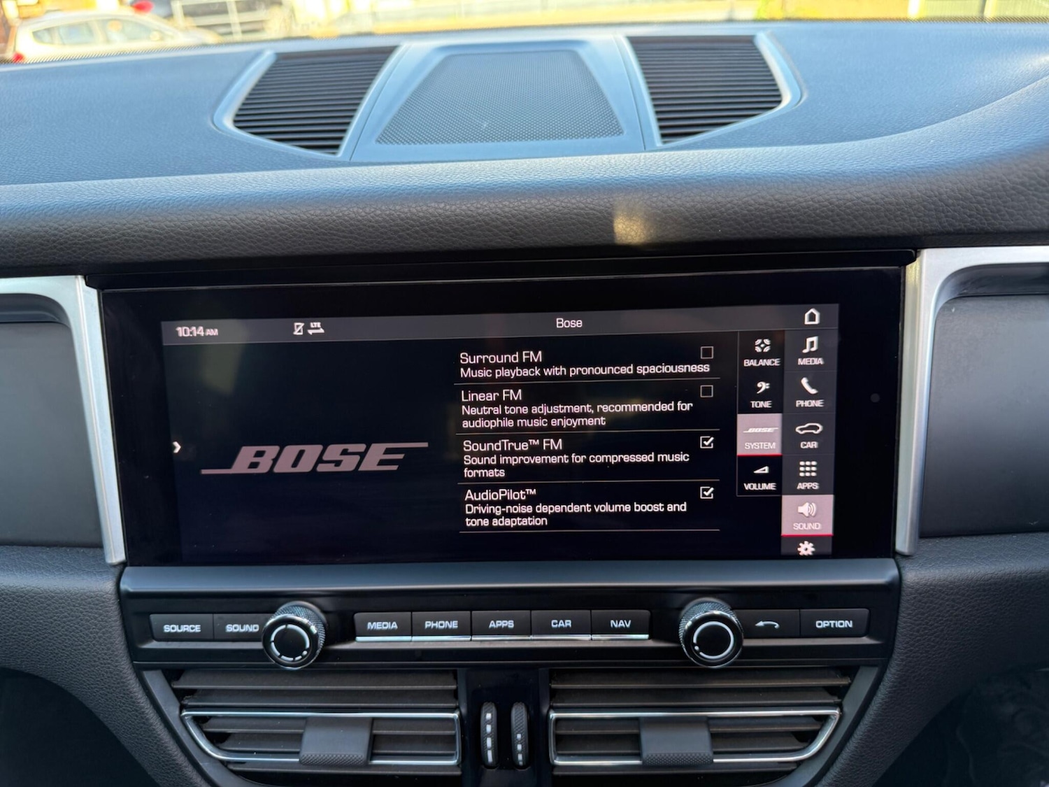 Used Porsche Macan 2018 for sale - 76641660: Photo 25