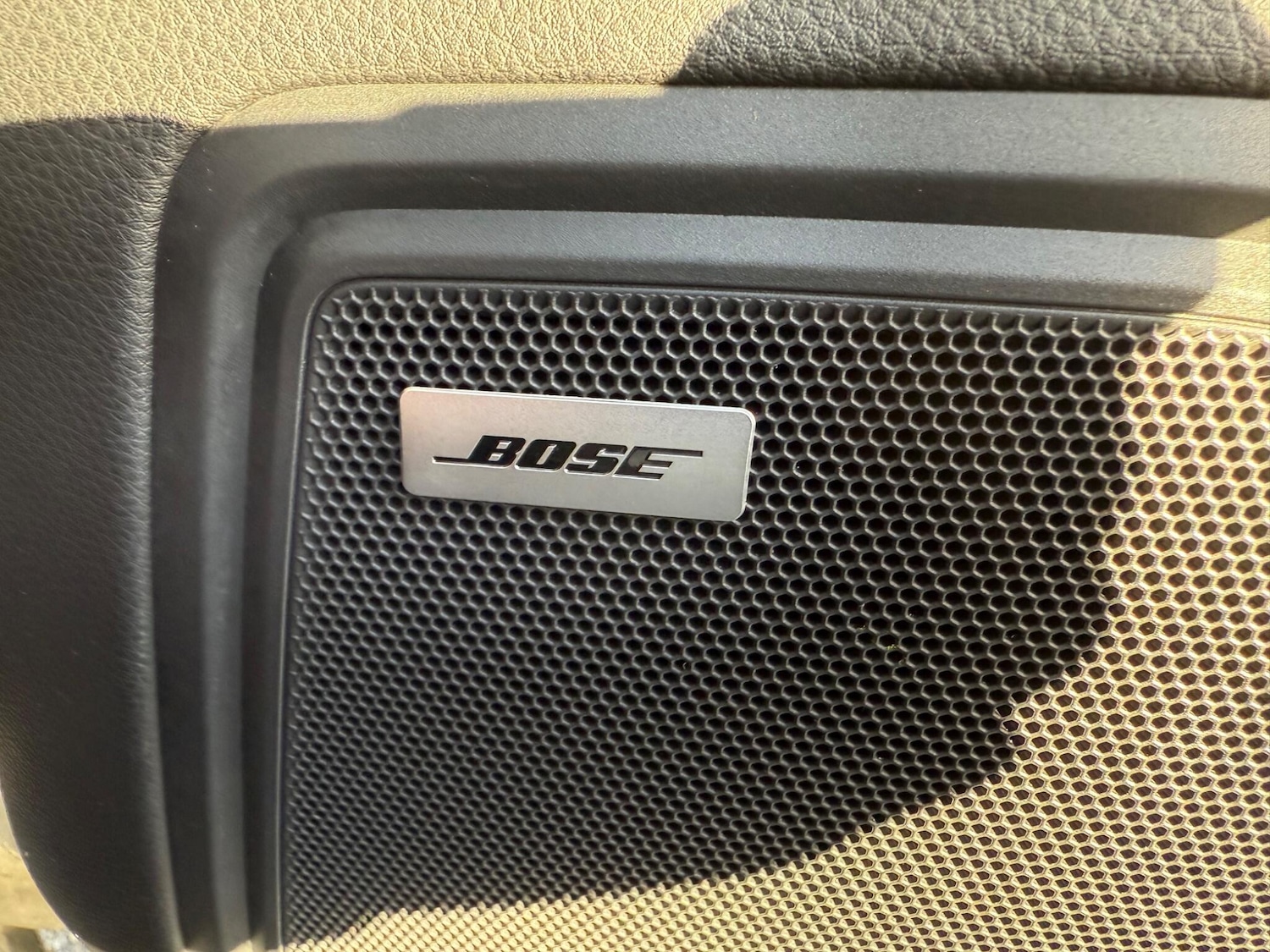 Used Porsche Macan 2018 for sale - 76641660: Photo 28