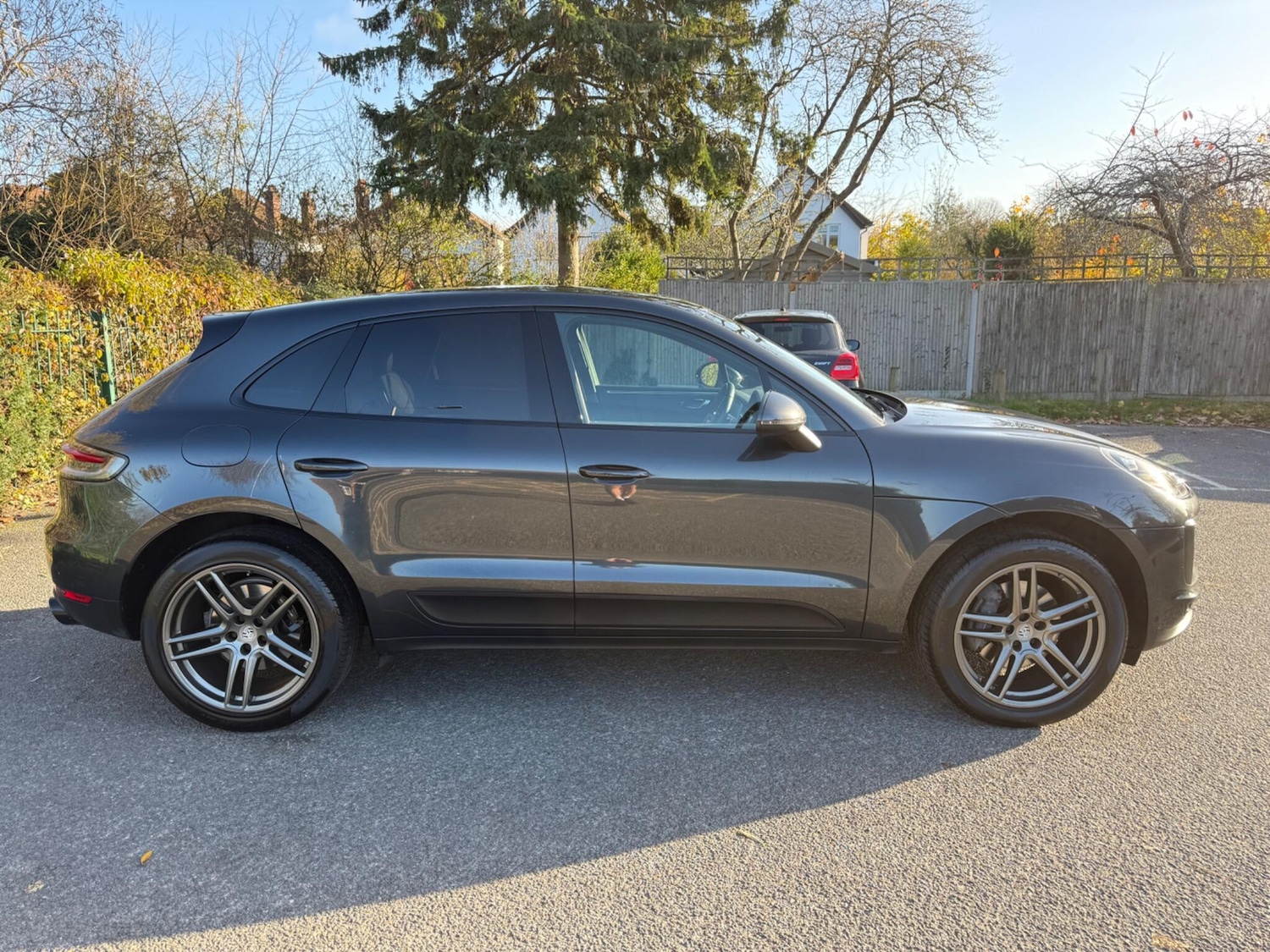 Used Porsche Macan 2018 for sale - 76641660: Photo 8