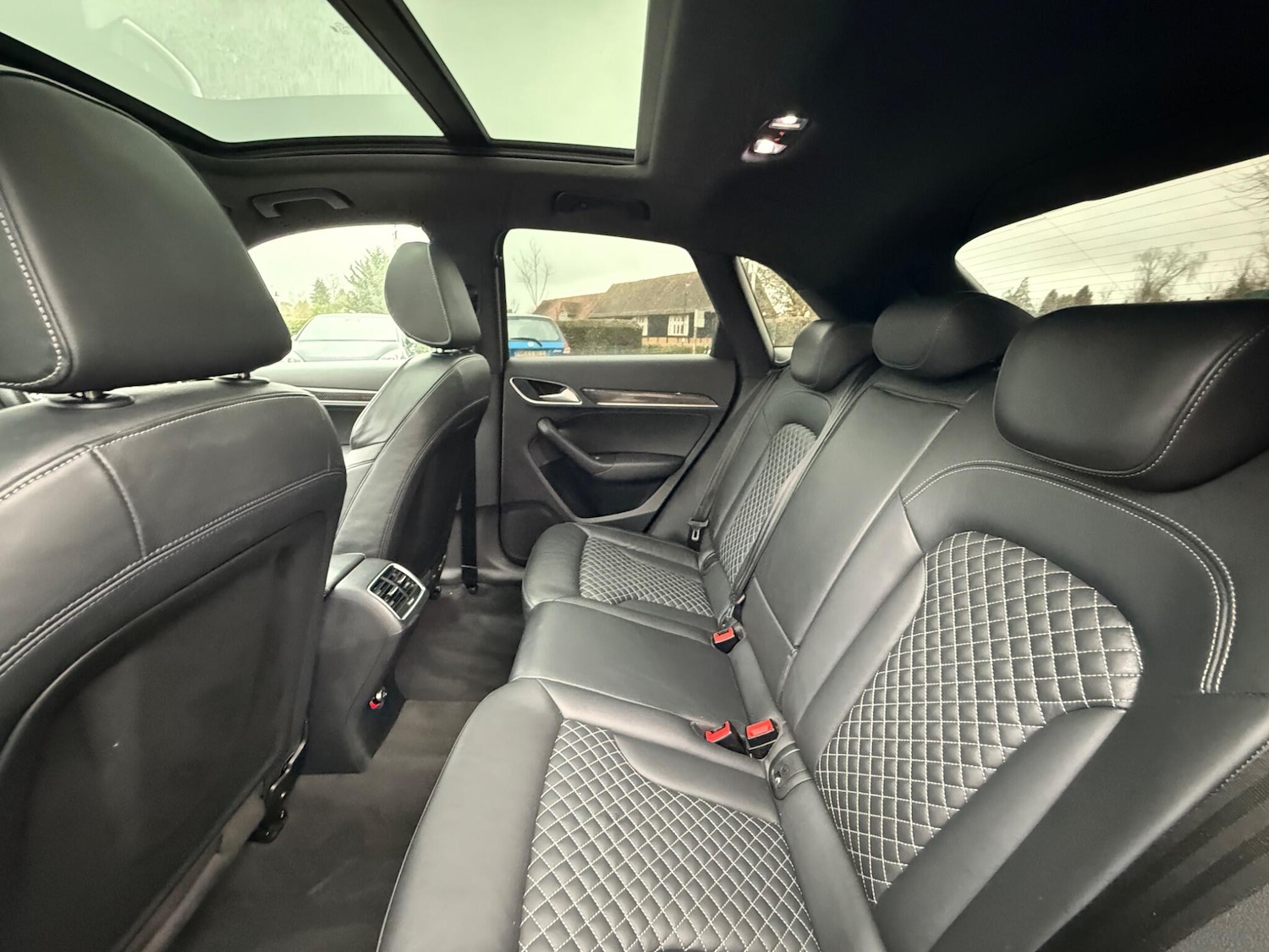 Used Audi RS Q3 2014 for sale - 76931721: Photo 18