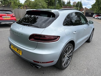 Used Porsche Macan 2017 for sale - 79043032: Photo