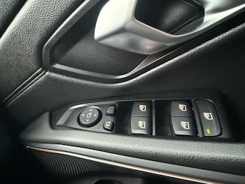 Used BMW 3 Series 2020 for sale - 77026703: Photo