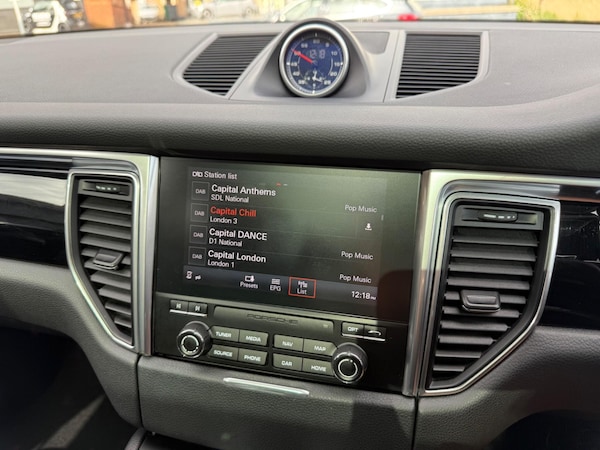 Used Porsche Macan 2016 for sale - 76134023: Photo 14