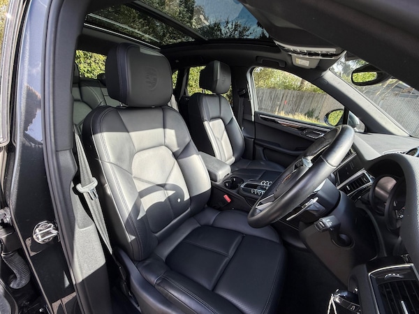 Used Porsche Macan 2016 for sale - 76134023: Photo 18