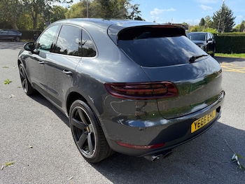 Used Porsche Macan 2016 for sale - 76134023: Photo 3