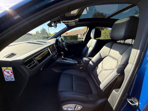 Used Porsche Macan 2019 for sale - 76057856: Photo 12