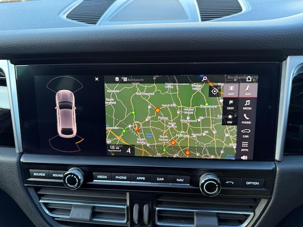 Used Porsche Macan 2019 for sale - 76057856: Photo 19