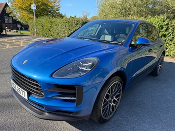 Porsche - Macan