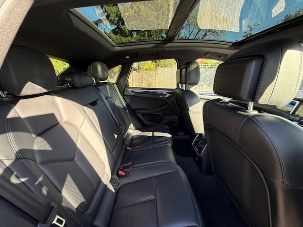 Used Porsche Macan 2019 for sale - 76057856: Photo 30