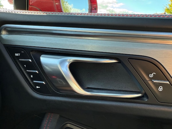 Used Porsche Macan 2016 for sale - 76036514: Photo 37