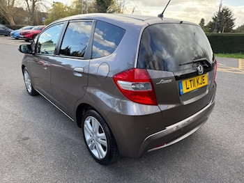 Used Honda Jazz 2011 for sale - 79284229: Photo