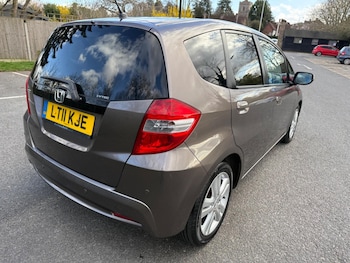 Used Honda Jazz 2011 for sale - 79284229: Photo