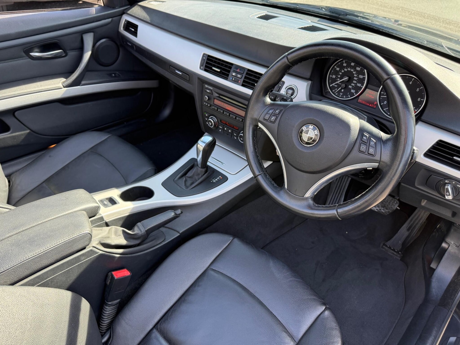 Used BMW 3 Series 2010 for sale - 77976134: Photo 14