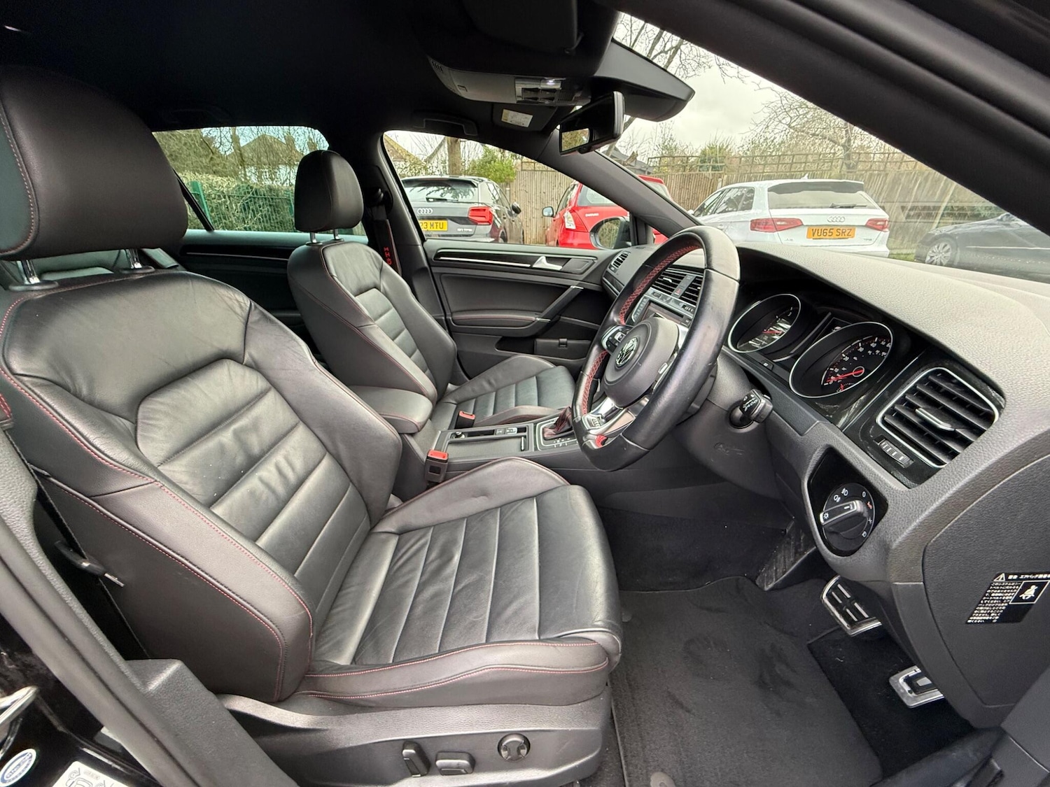 Used Volkswagen Golf 2025 for sale - 77287384: Photo 10