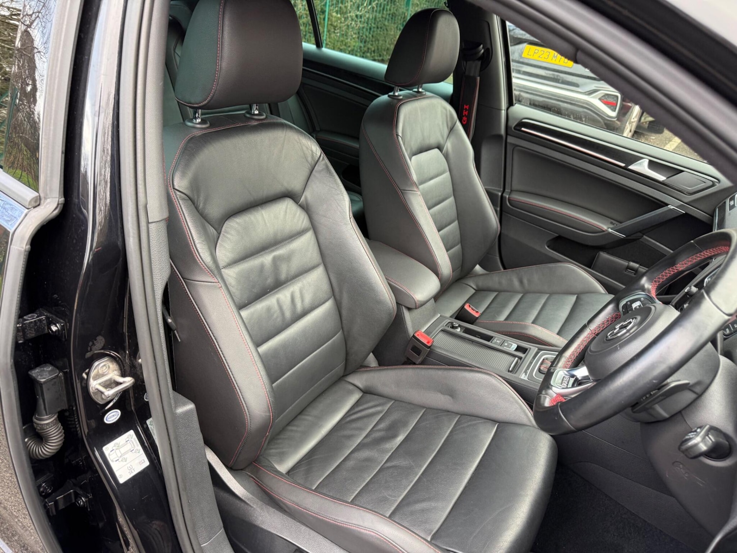 Used Volkswagen Golf 2025 for sale - 77287384: Photo 9