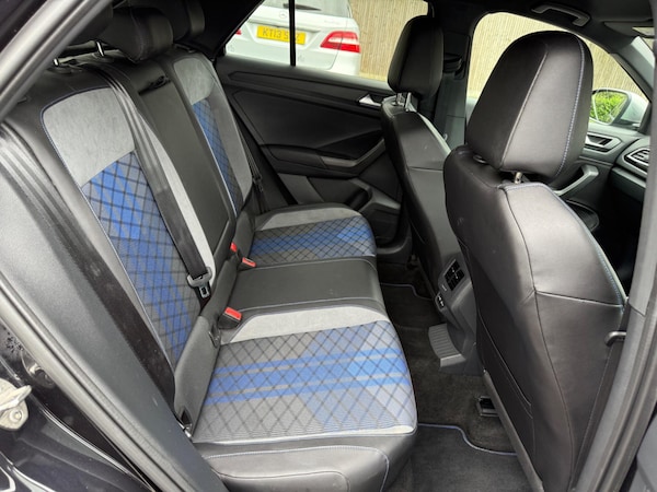 Used Volkswagen T-Roc 2022 for sale - 75489705: Photo 17