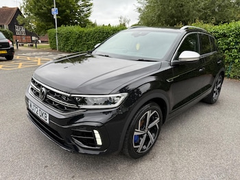 Used Volkswagen T-Roc 2022 for sale - 75489705: Photo