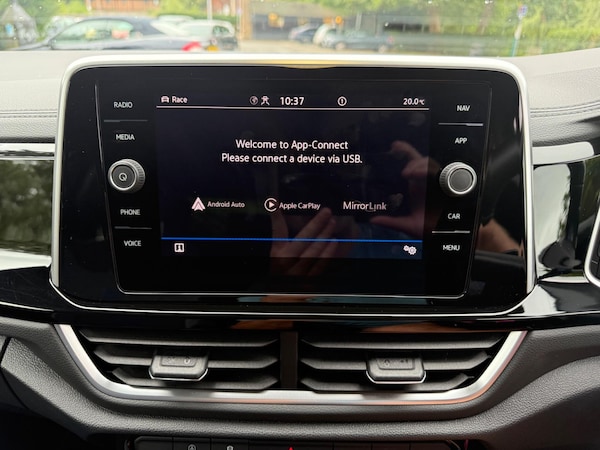 Used Volkswagen T-Roc 2022 for sale - 75489705: Photo 21
