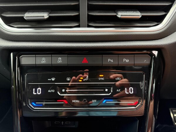 Used Volkswagen T-Roc 2022 for sale - 75489705: Photo 23