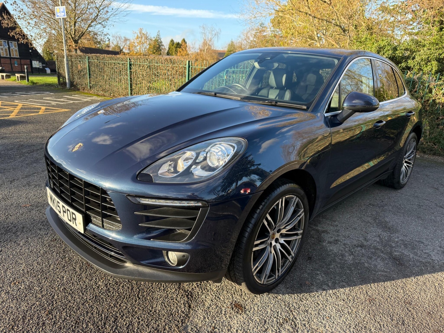 Used Porsche Macan 2015 for sale - 76748526: Photo 1