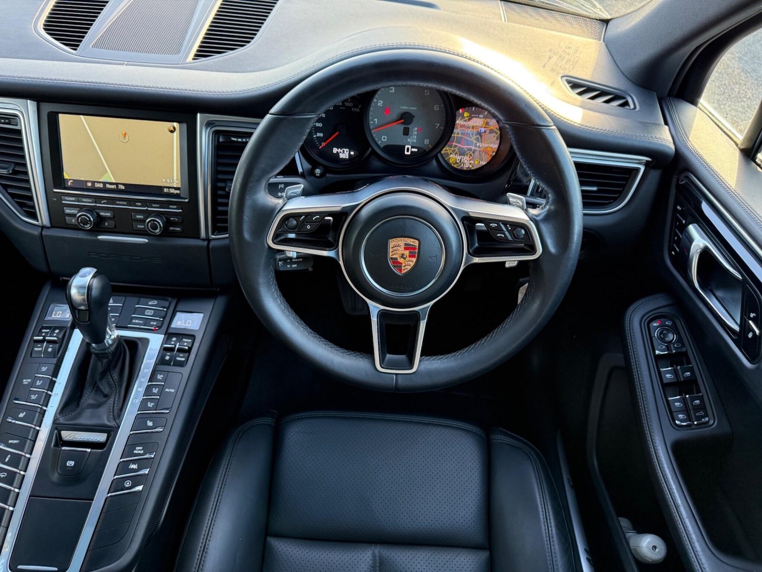 Used Porsche Macan 2015 for sale - 76748526: Photo 16