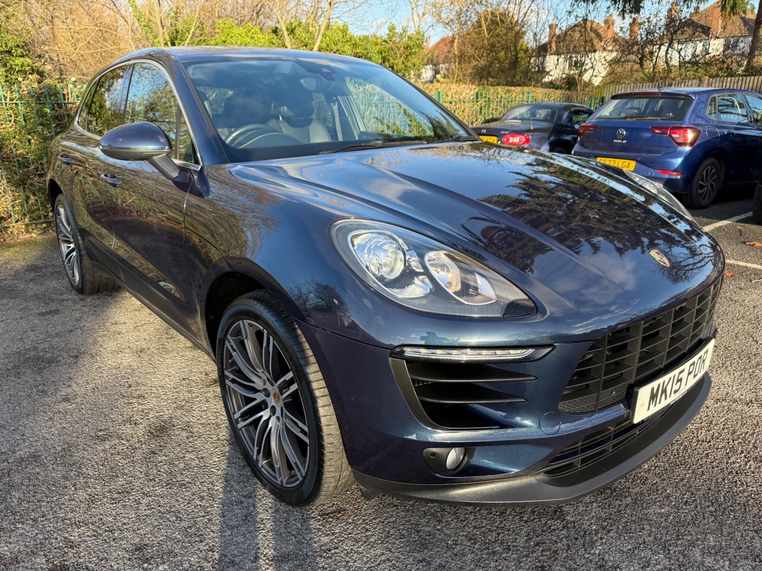 Used Porsche Macan 2015 for sale - 76748526: Photo 2