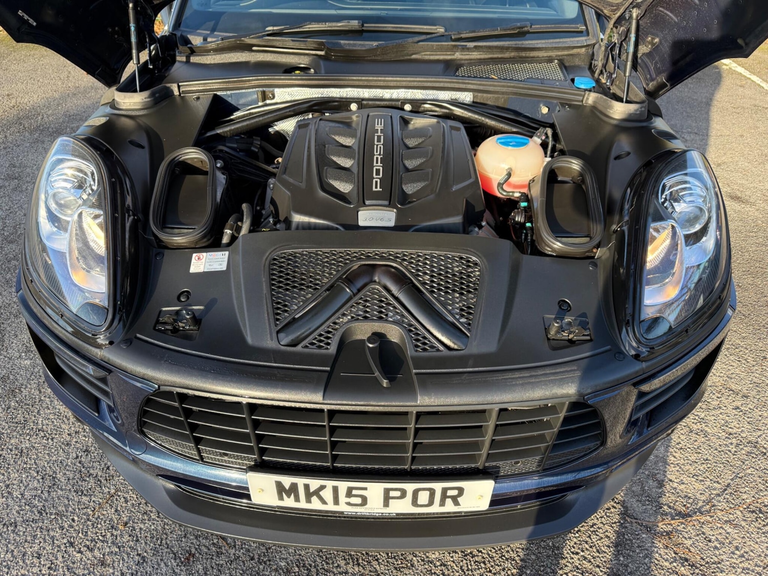 Used Porsche Macan 2015 for sale - 76748526: Photo 34