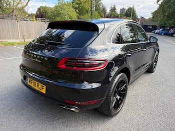 Used Porsche Macan 2018 for sale - 79858827: Photo