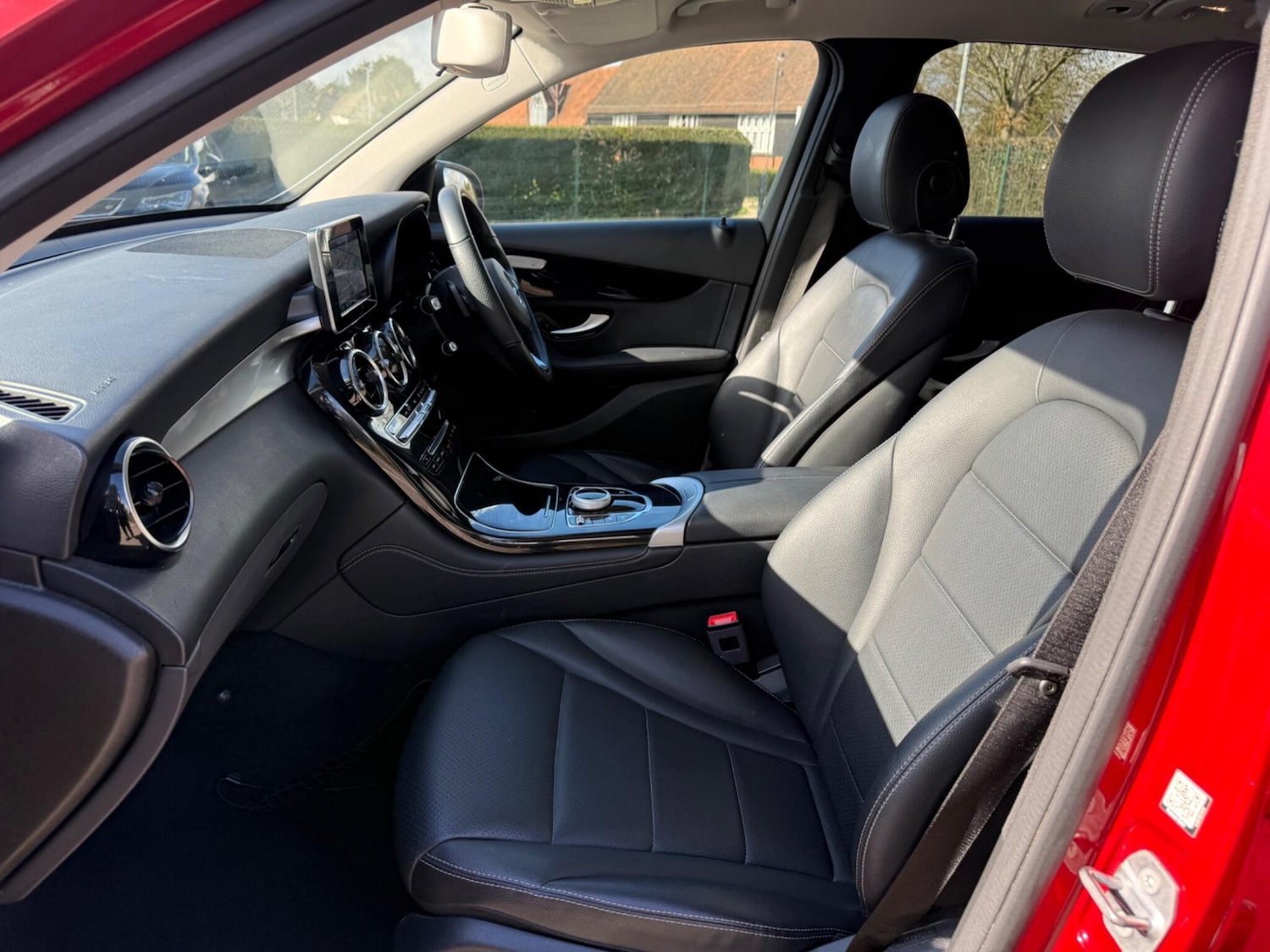 Used Mercedes-Benz GLC for sale - 77654107: Photo 11